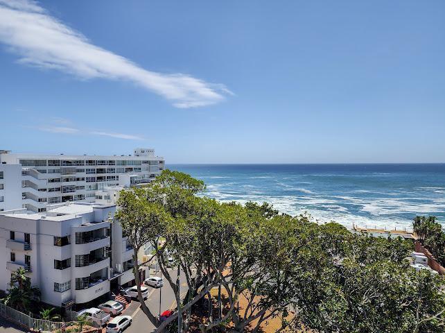2 Bedroom Property for Sale in Sea Point Western Cape